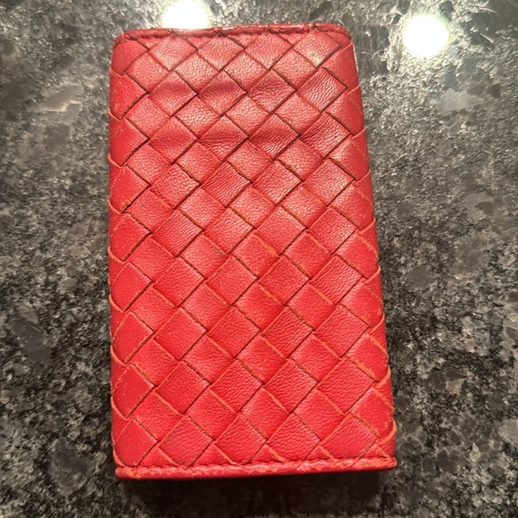 🔑🗝️🔑Best Key Cles! Bottega Veneta. Red Leather. Gun Metal. Dusty incl.🔑🗝️🔑 - Picture 2 of 8